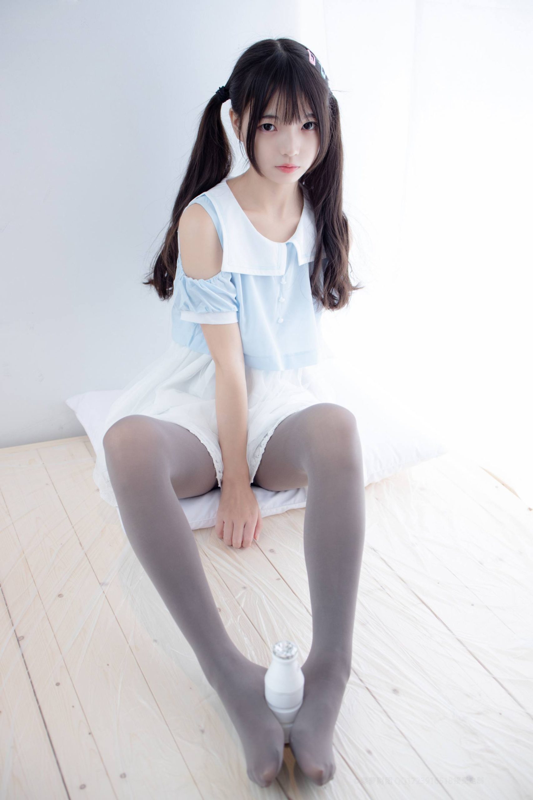 图片[1]-超级甜美的灰丝小姑娘【86P】20005-学妹图库