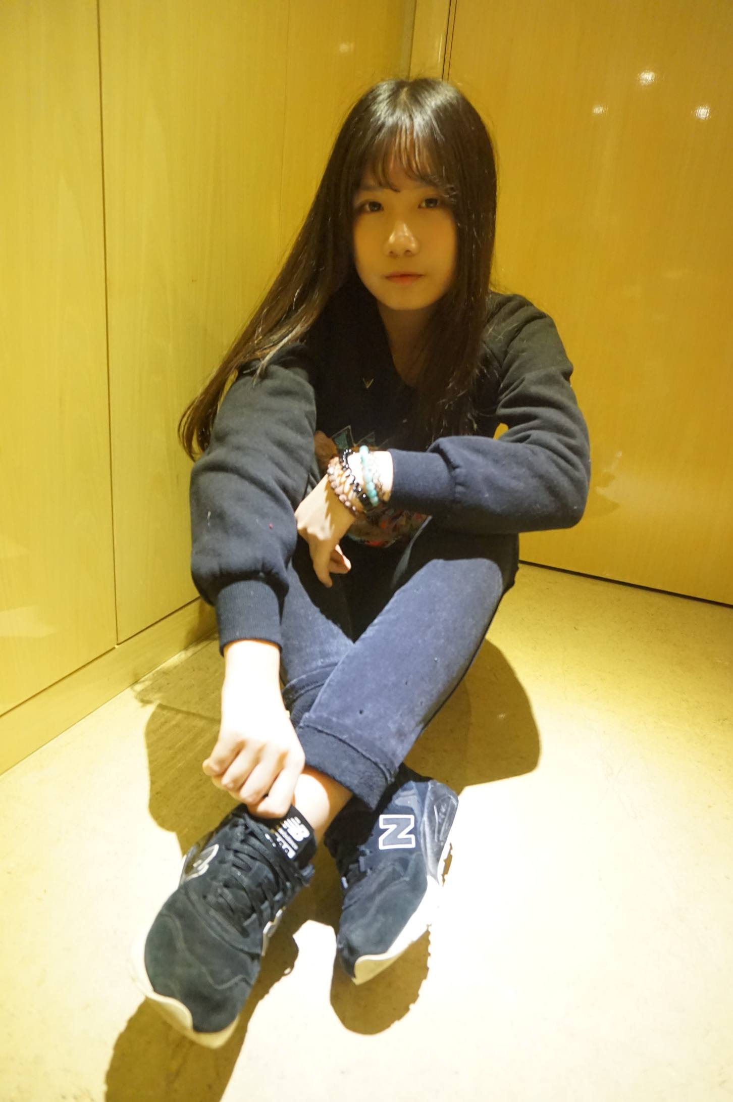 图片[2]-齐刘海的长发女孩【70P】20016-学妹图库