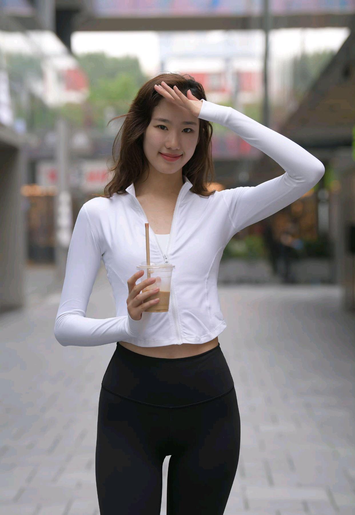 图片[4]-像刘亦菲的黑色瑜伽裤女孩J2237 340P1V-14.8GB-学妹图库