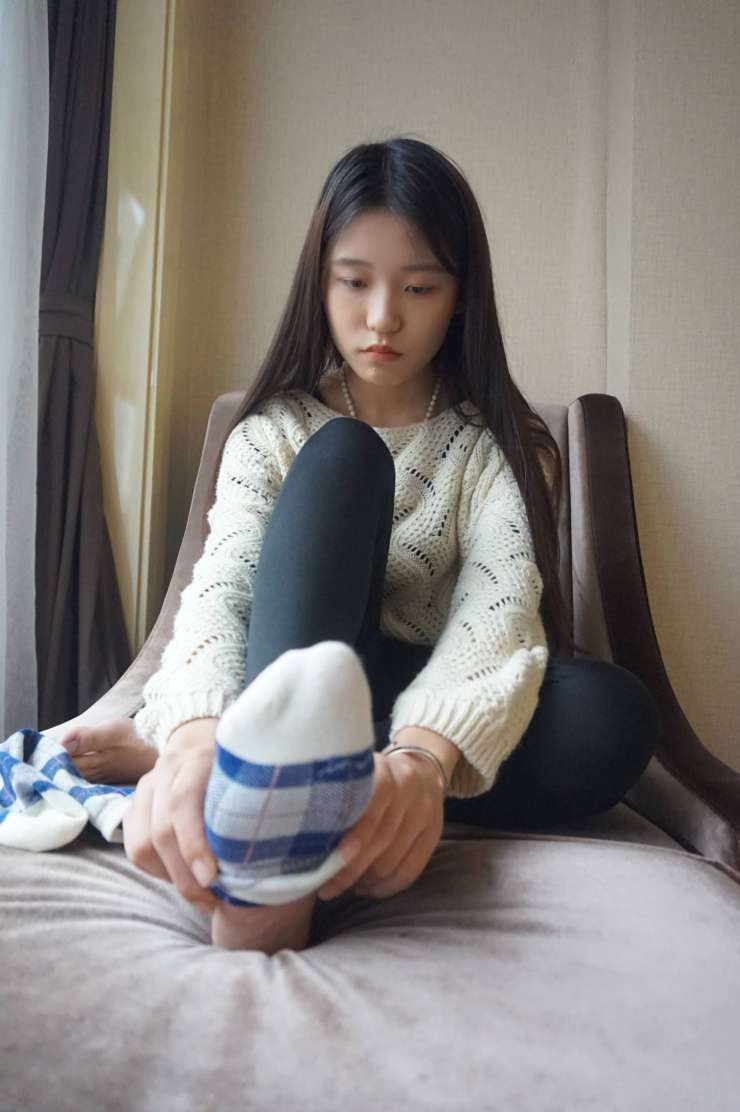 图片[5]-眼神很清澈的赤脚女孩【59P】20020-学妹图库