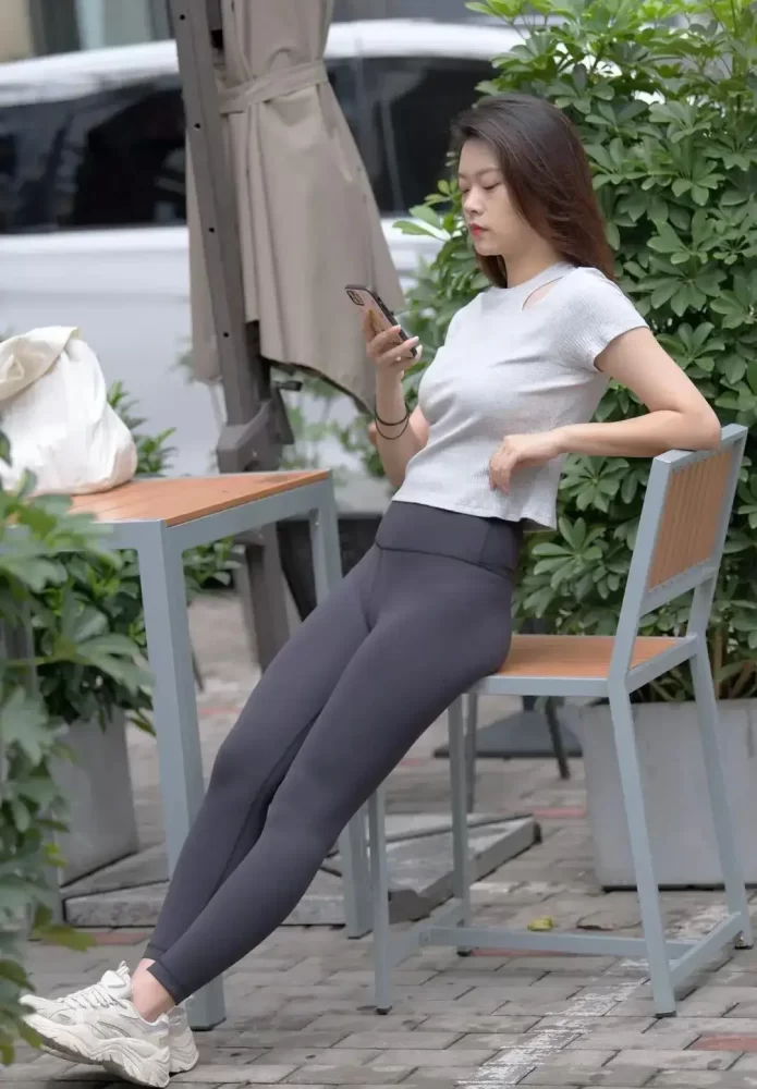 图片[4]-黑色瑜伽裤靓丽女孩J2200 905P1V-30.5GB-学妹图库