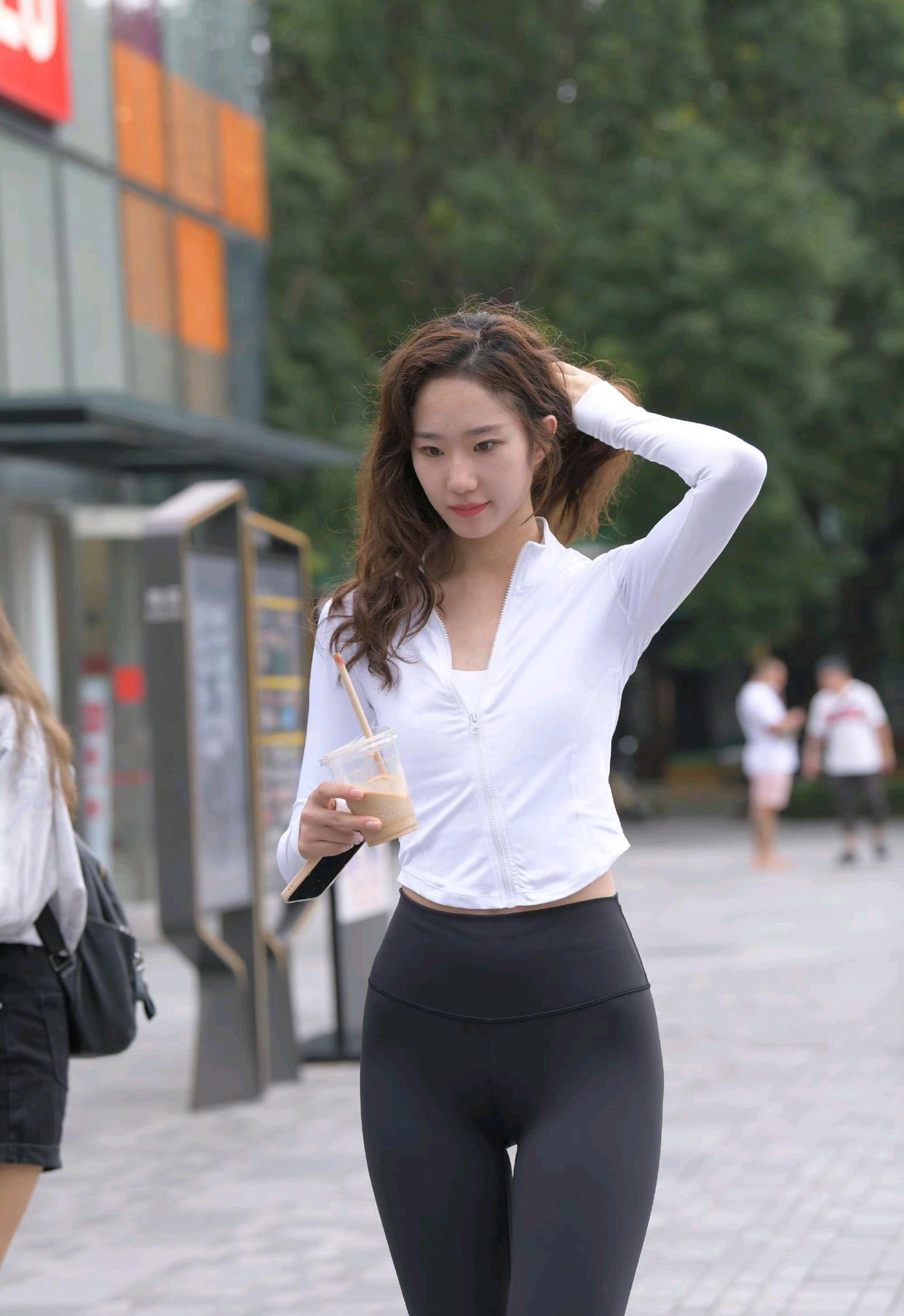 图片[5]-像刘亦菲的黑色瑜伽裤女孩J2237 340P1V-14.8GB-学妹图库