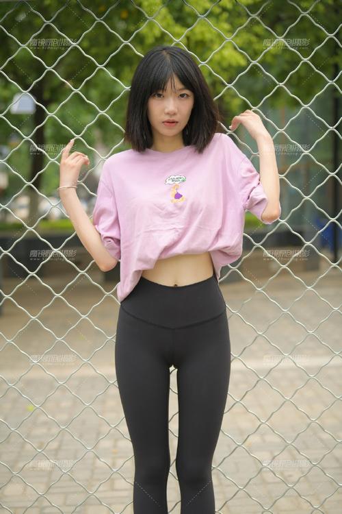 图片[5]-穿瑜伽裤打篮球的大三女孩J2198 463P1V-18.6GB-学妹图库