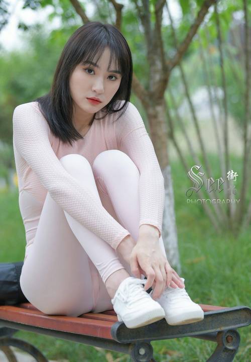 图片[2]-粉粉的瑜伽裤女孩太可爱了 J2090 854P1V-30.4GB-学妹图库