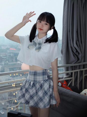 图片[6]-网格丝袜的清纯双马尾小姑娘-学妹图库